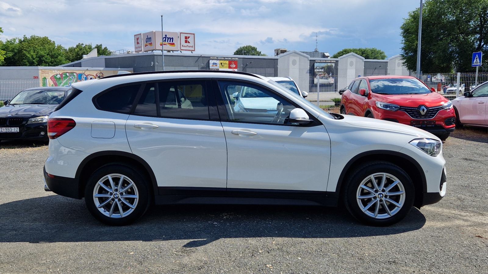 BMW X1 sDrive18d automatik, LED farovi, 17"alu, pdc x2, jamstvo, PDV, fotografija 7