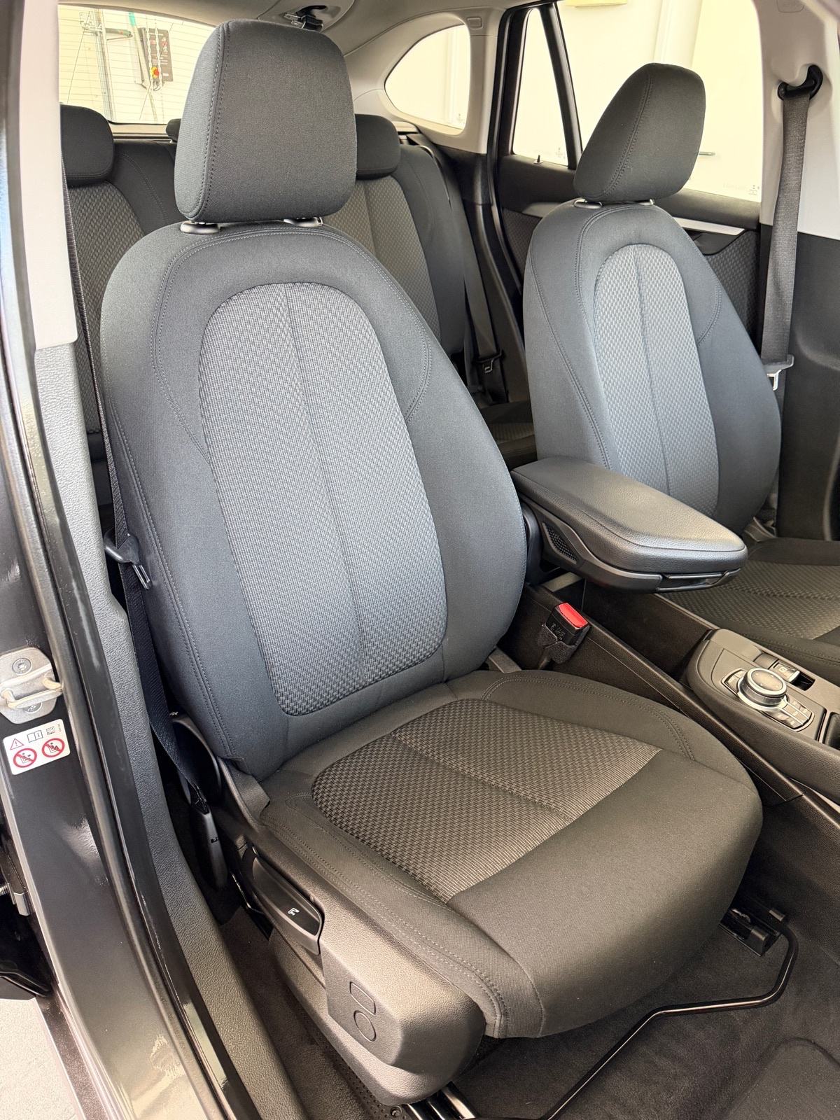 BMW X1 18D AUTOMATIK, 150KS, KAMERA, 12MJ JAMSTVO, LEASING BEZ UČEŠĆA, fotografija 13