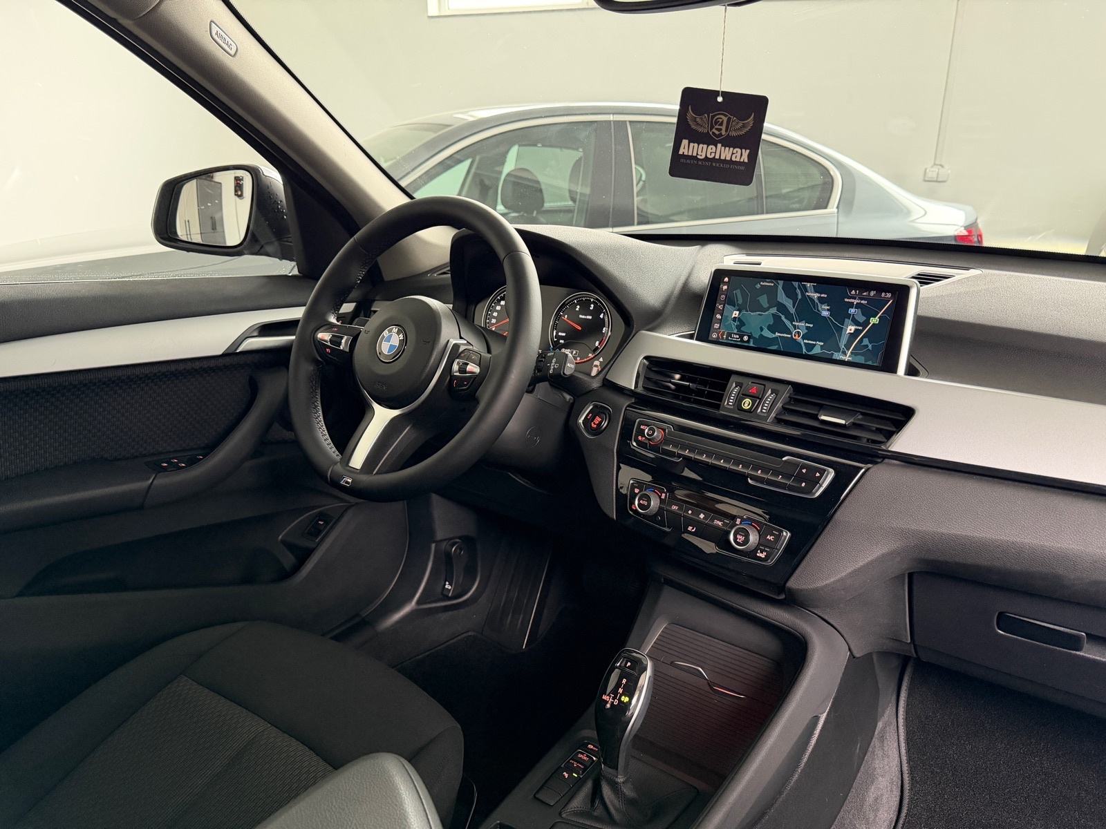 BMW X1 18D AUTOMATIK, 150KS, KAMERA, 12MJ JAMSTVO, LEASING BEZ UČEŠĆA, fotografija 11