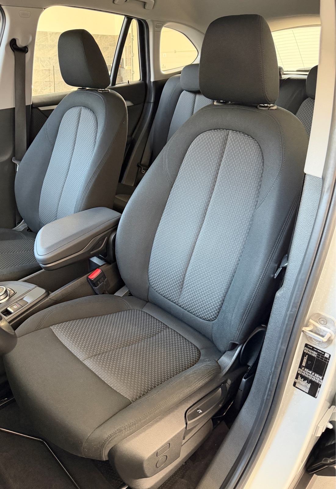 BMW X1 18D AUTOMATIK, 150KS, KAMERA, 12MJ JAMSTVO, LEASING BEZ UČEŠĆA, fotografija 12