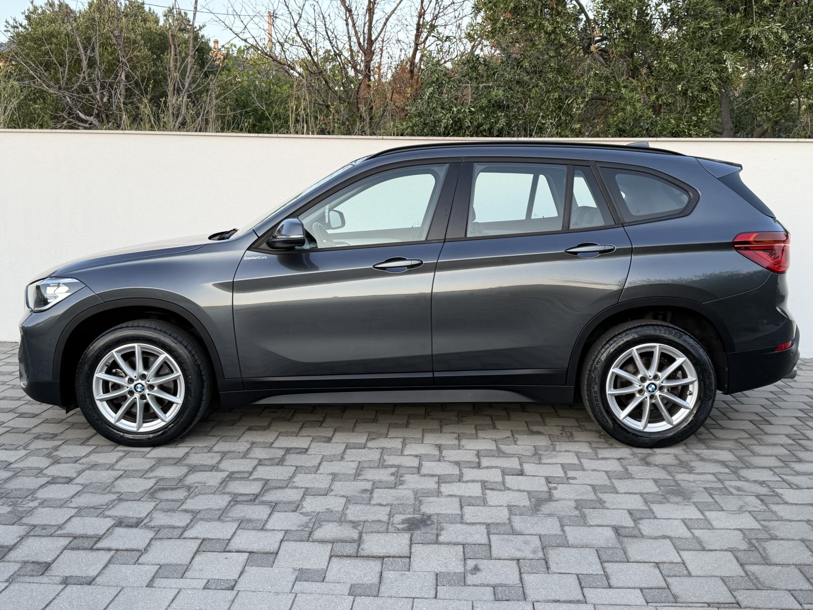 REZERVIRANO‼️BMW X1 sDrive18d~Automat~Led~Navi~Kamera~Servisna~Jamstvo, fotografija 7