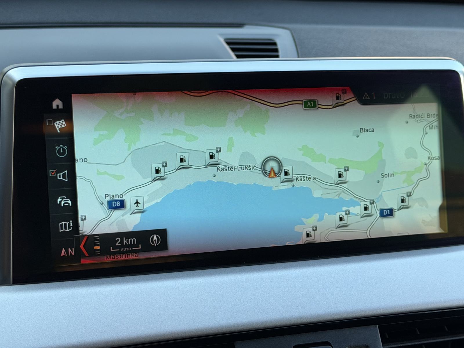 REZERVIRANO‼️BMW X1 sDrive18d~Automat~Led~Navi~Kamera~Servisna~Jamstvo, fotografija 20