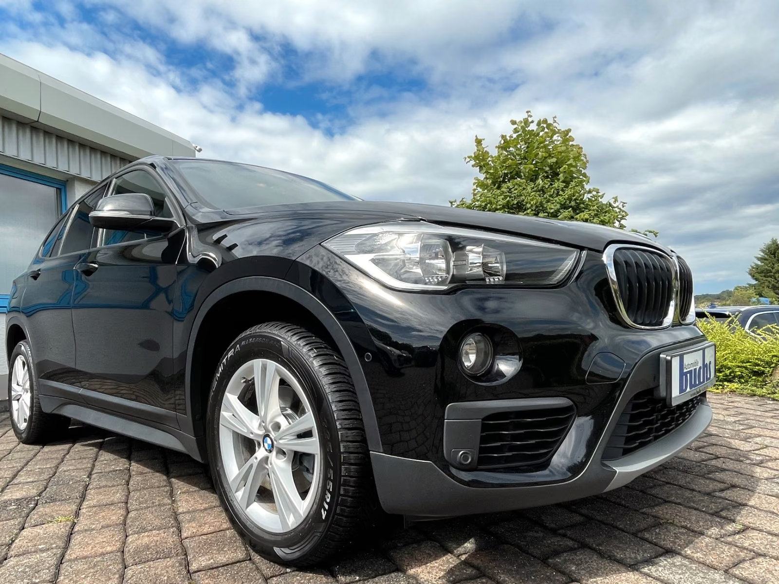 BMW X1 sDrive18d automatik navi gr.sj. PDCx2 cjelogodišnje gume, fotografija 8