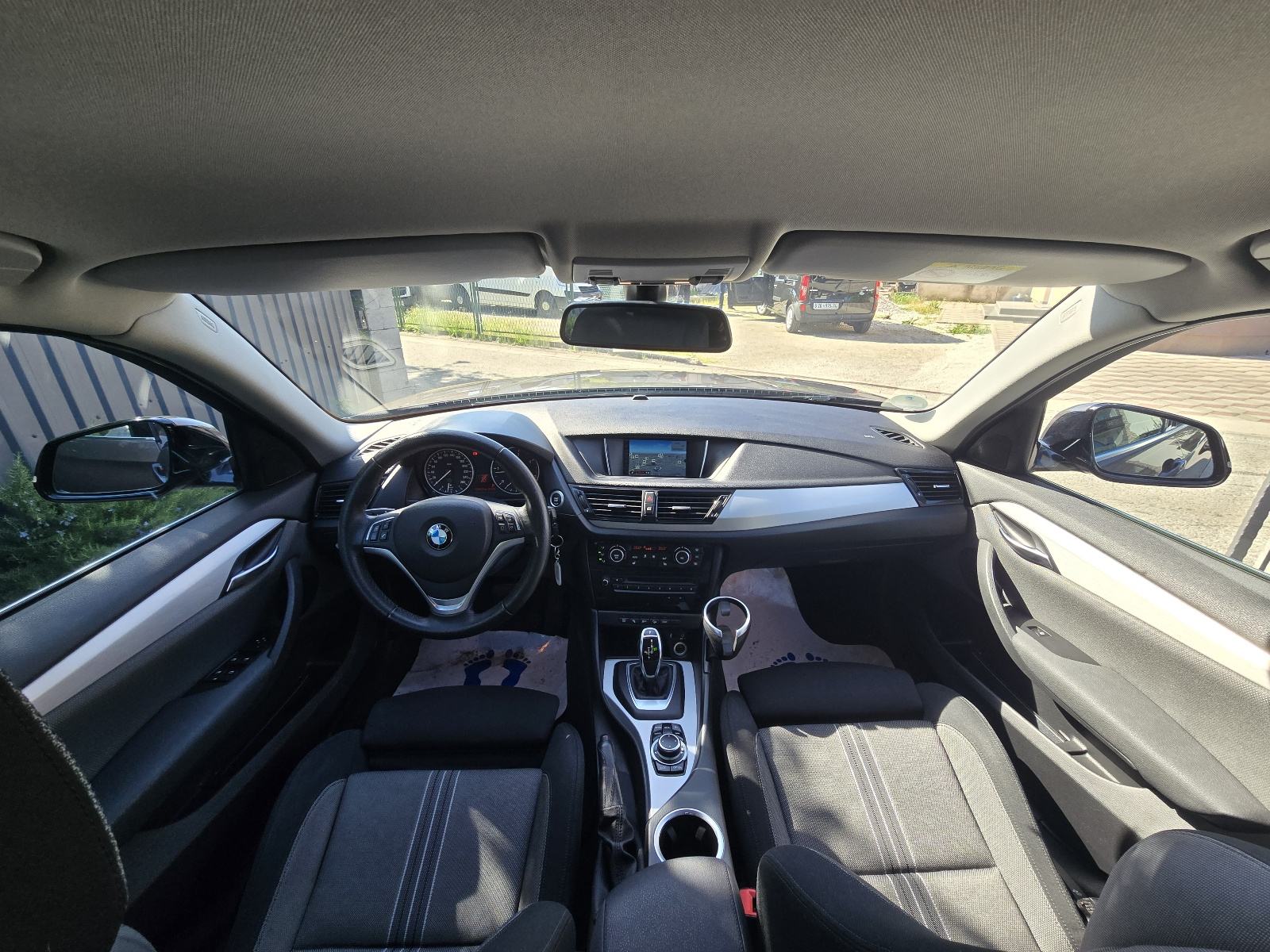 BMW X1 sDrive18d automatik SERVISNA FUL OPREMA AKCIJA 10999, fotografija 11