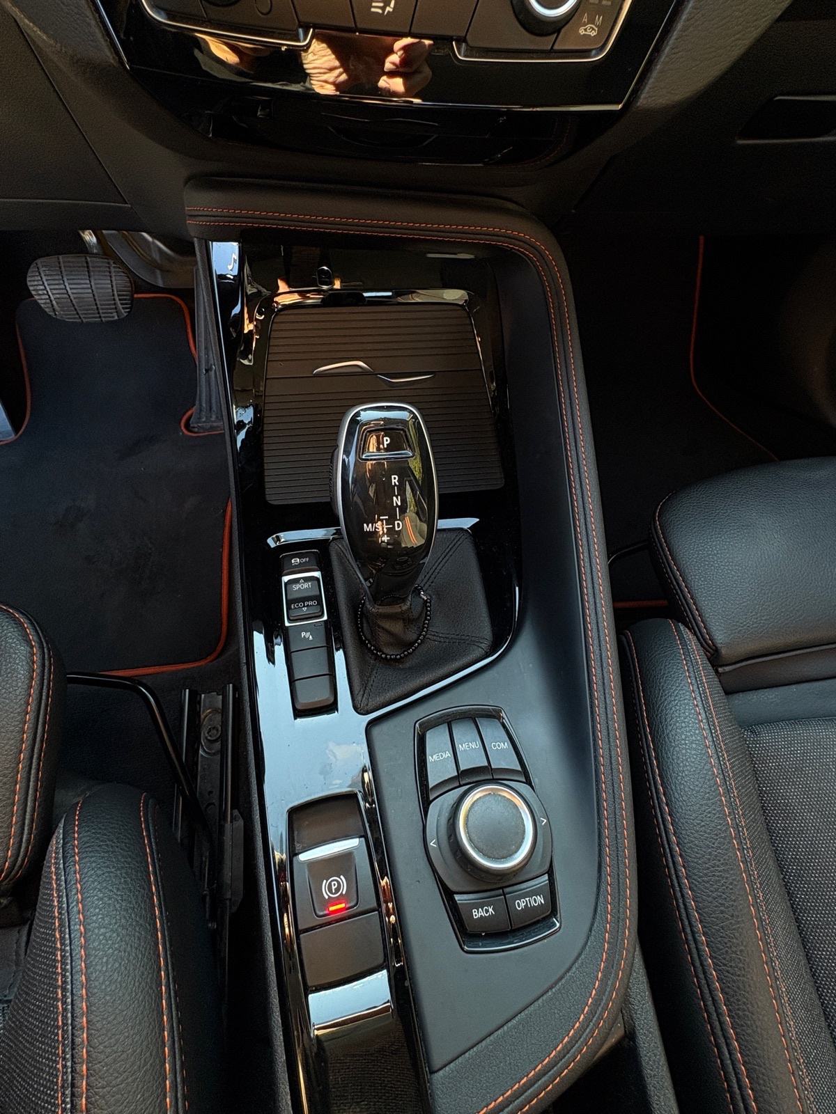 BMW X1 sDrive18d automatik, fotografija 17