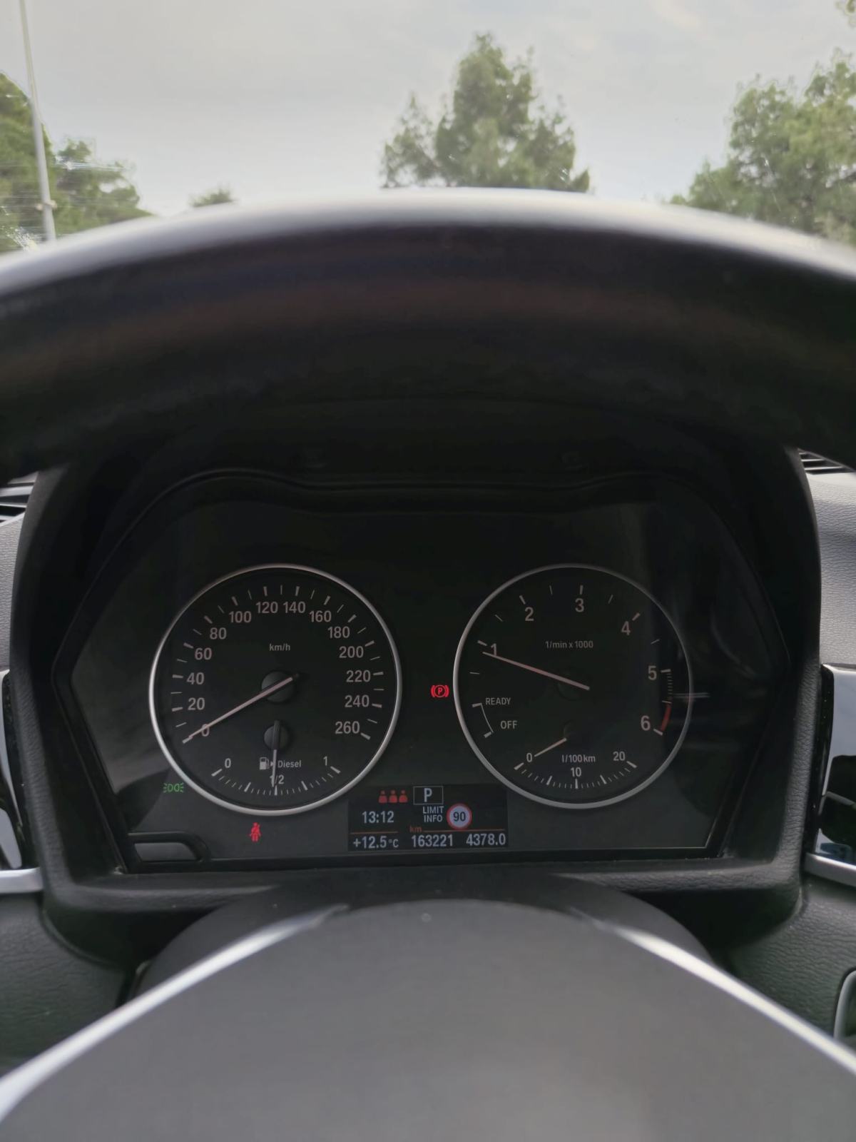 BMW X1 sDrive18d AUTOMATIK; NAVIGACIJA; ZIMSKE + LJETNE GUME, fotografija 10
