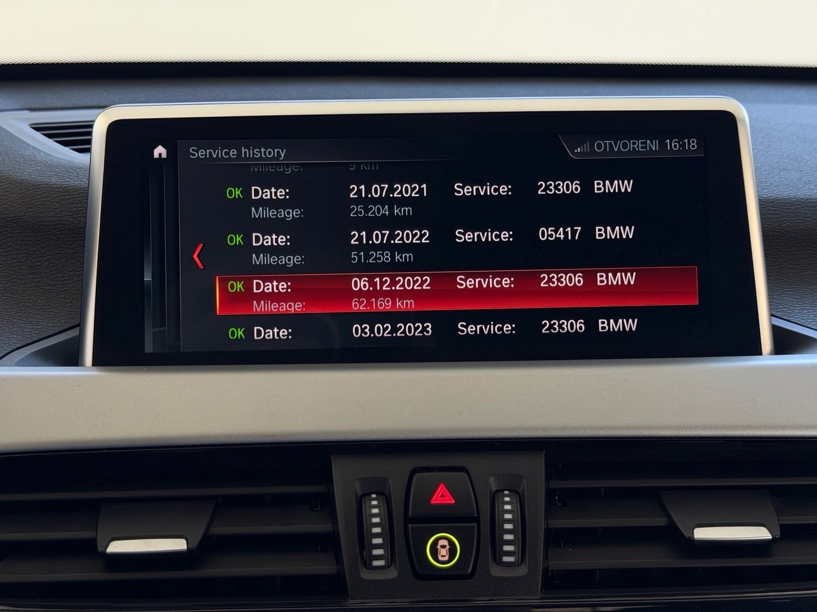 BMW X1 18D AUTOMATIK, 150KS, KAMERA, 12MJ JAMSTVO, LEASING BEZ UČEŠĆA, fotografija 19