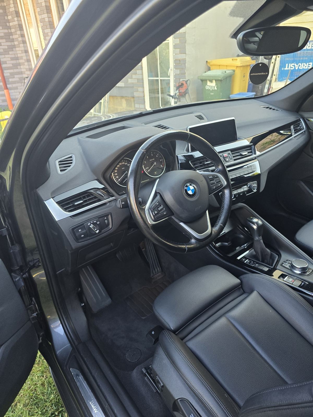 BMW X1 sDrive18d automatik, fotografija 11
