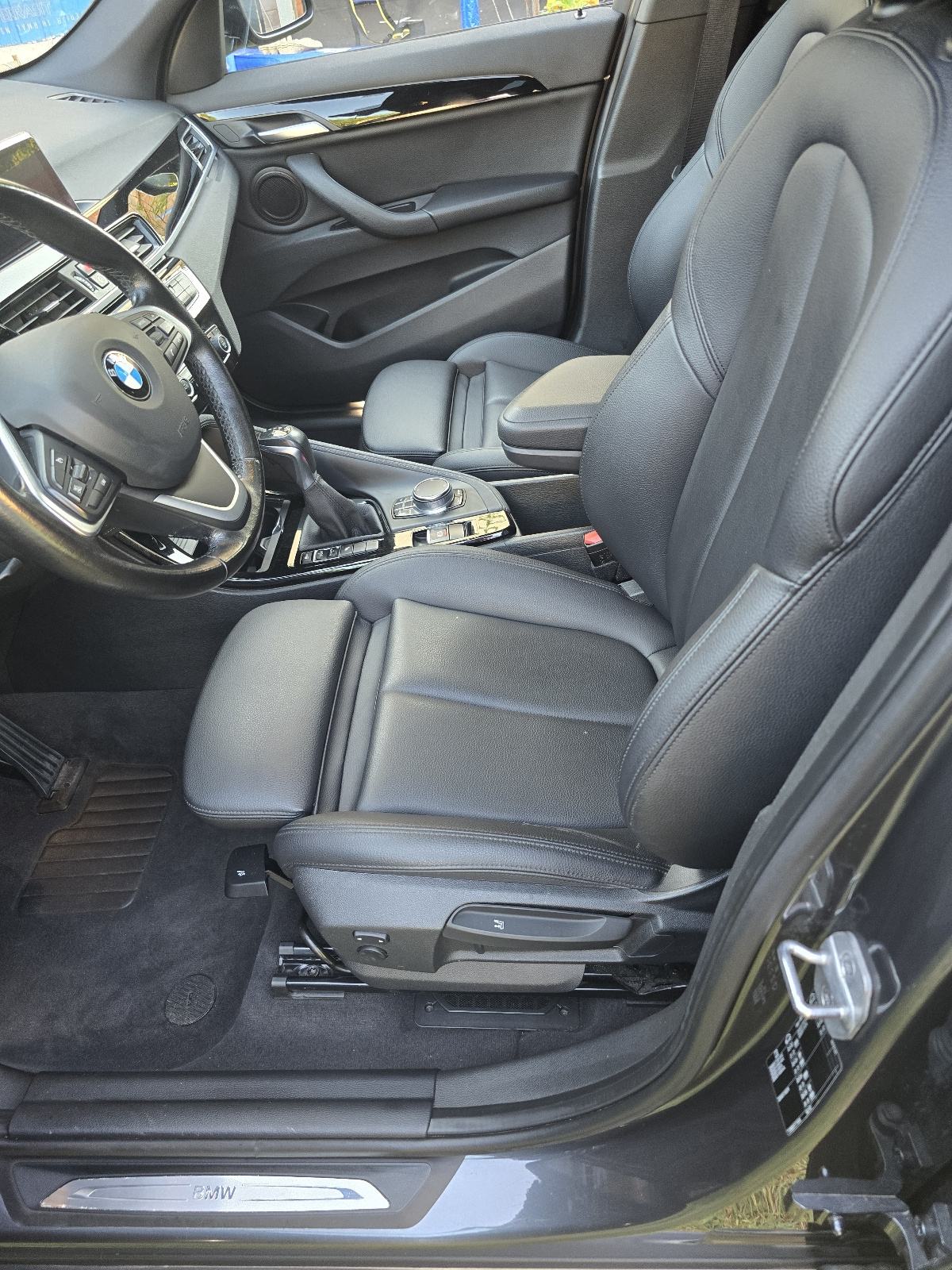 BMW X1 sDrive18d automatik, fotografija 10