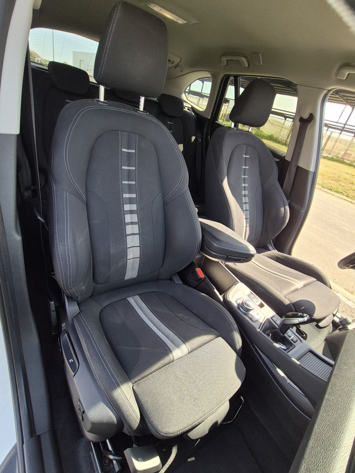 BMW X1 sDrive18d automatik, fotografija 11
