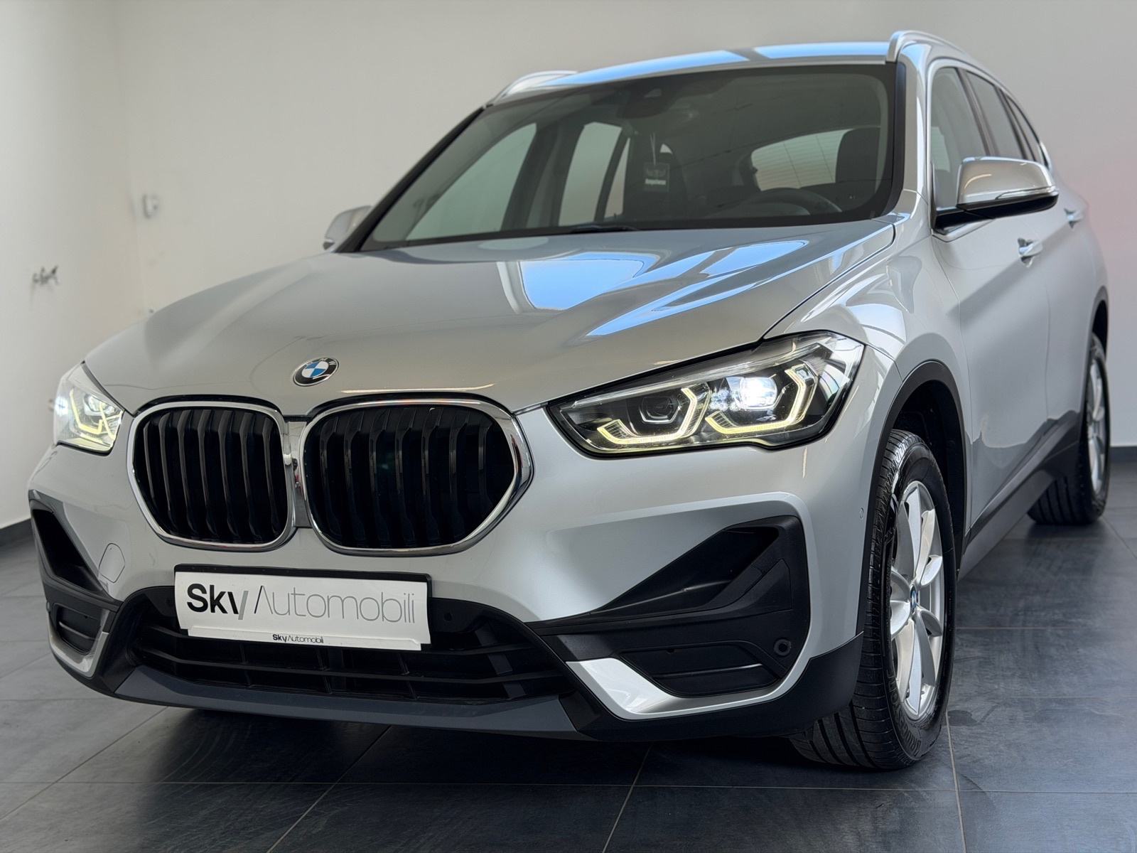 BMW X1 18D AUTOMATIK, 150KS, KAMERA, 12MJ JAMSTVO, LEASING BEZ UČEŠĆA, fotografija 2