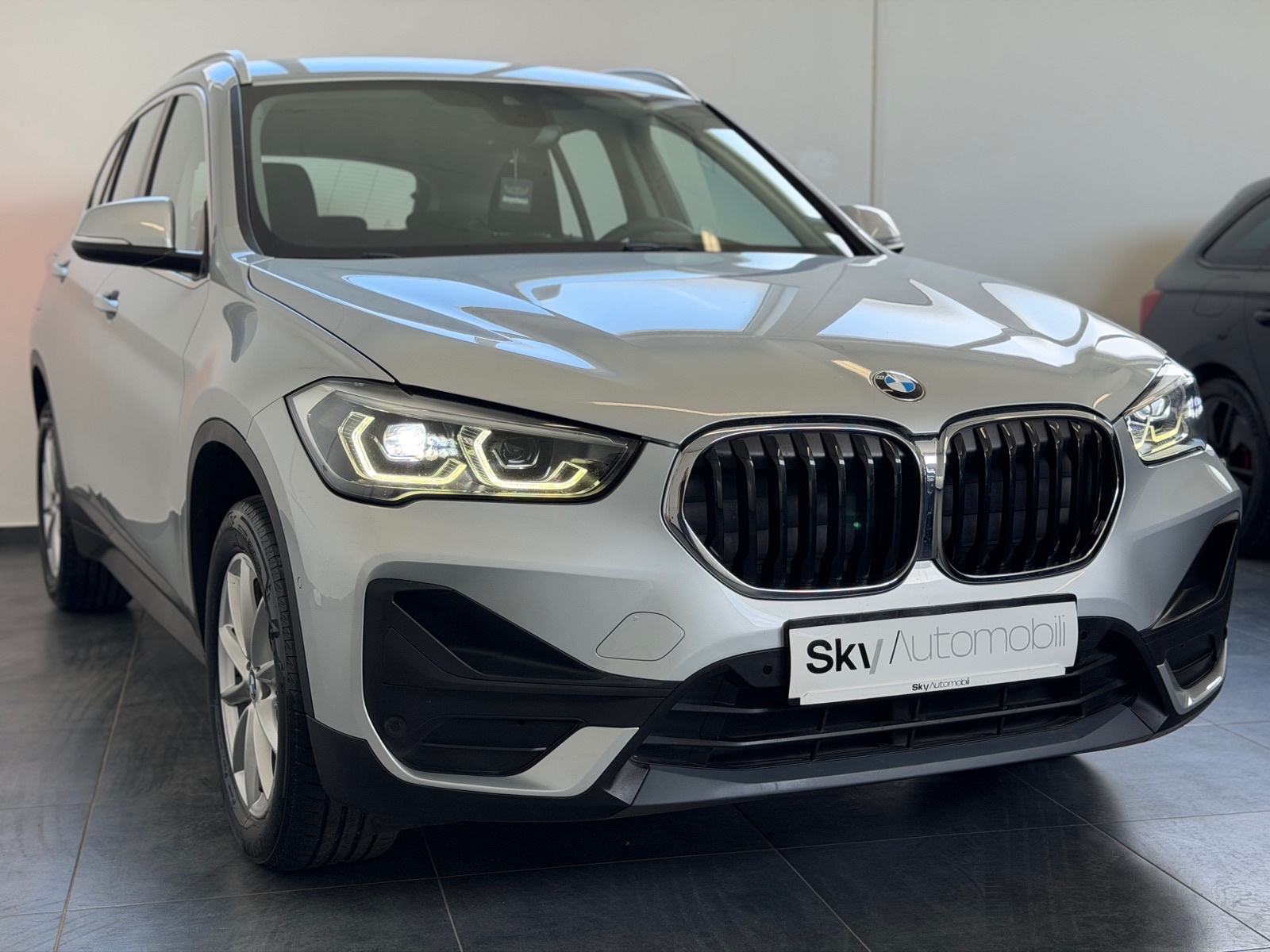 BMW X1 18D AUTOMATIK, 150KS, KAMERA, 12MJ JAMSTVO, LEASING BEZ UČEŠĆA, fotografija 4