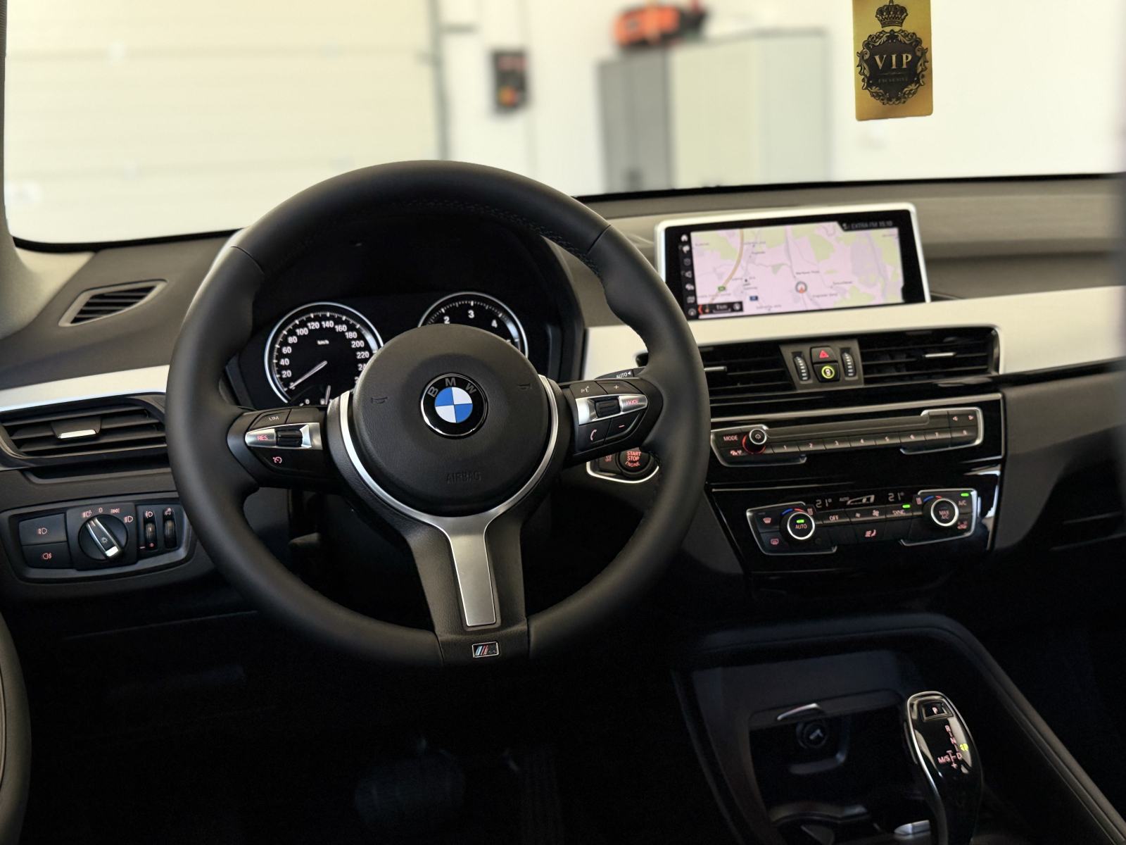 BMW X1 sDrive18d•LED•VELIKA NAVI•JAMSTVO 24 MJ•LEASING BEZ UČEŠĆA, fotografija 8