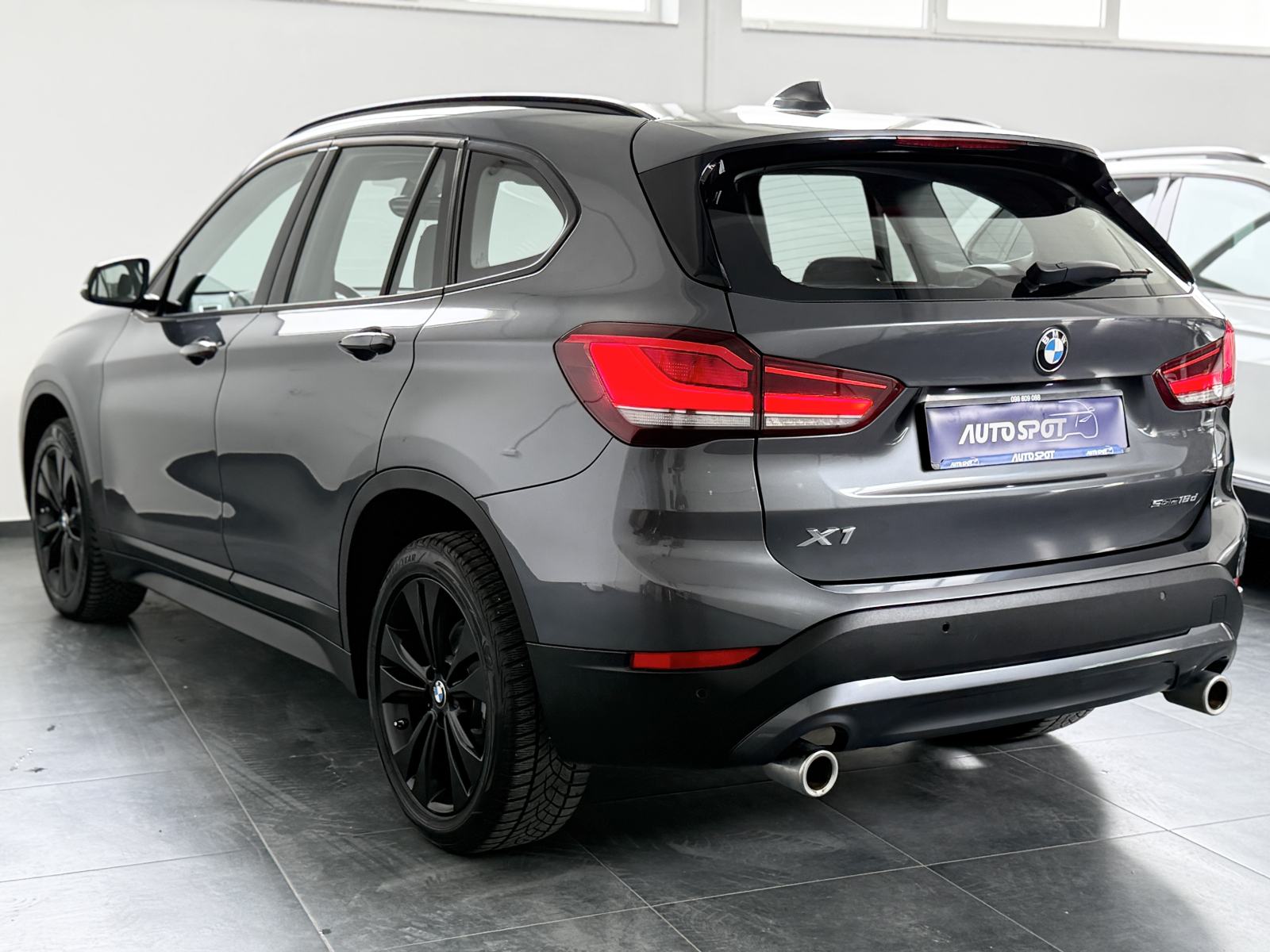 BMW X1 sDrive18d•LED•VELIKA NAVI•JAMSTVO 24 MJ•LEASING BEZ UČEŠĆA, fotografija 5