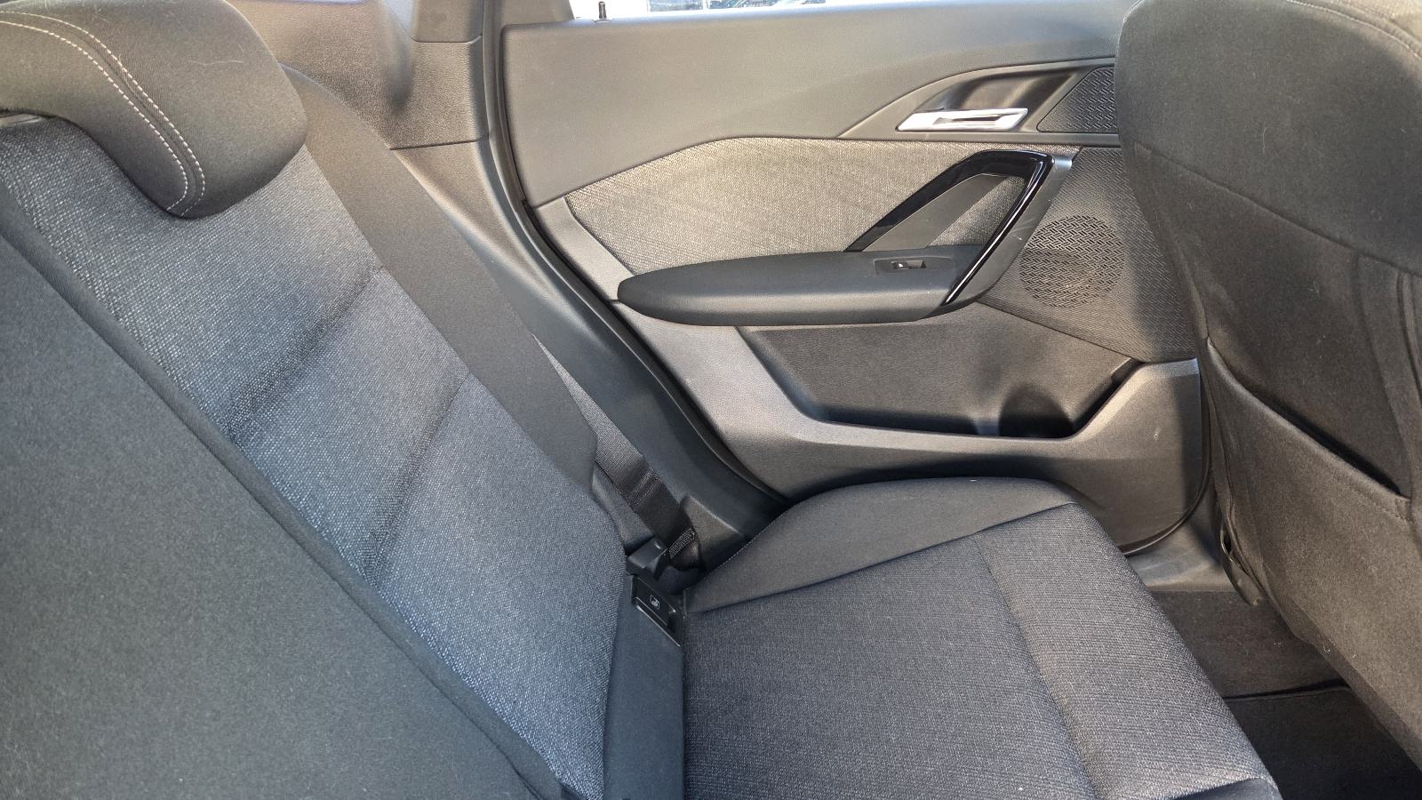 BMW X1 sDrive18d Automatik * Nije uvoz * Prvi vlasnik *, fotografija 11