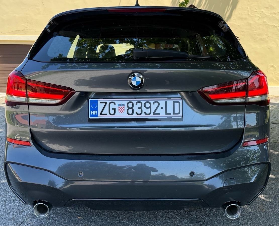 BMW X1 sDrive18d M Sport Paket, fotografija 6
