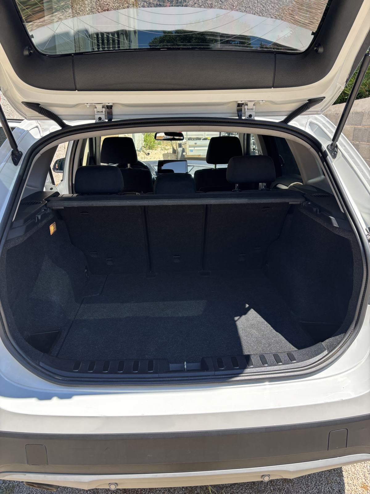 BMW X1 sDrive18d automatik, fotografija 2