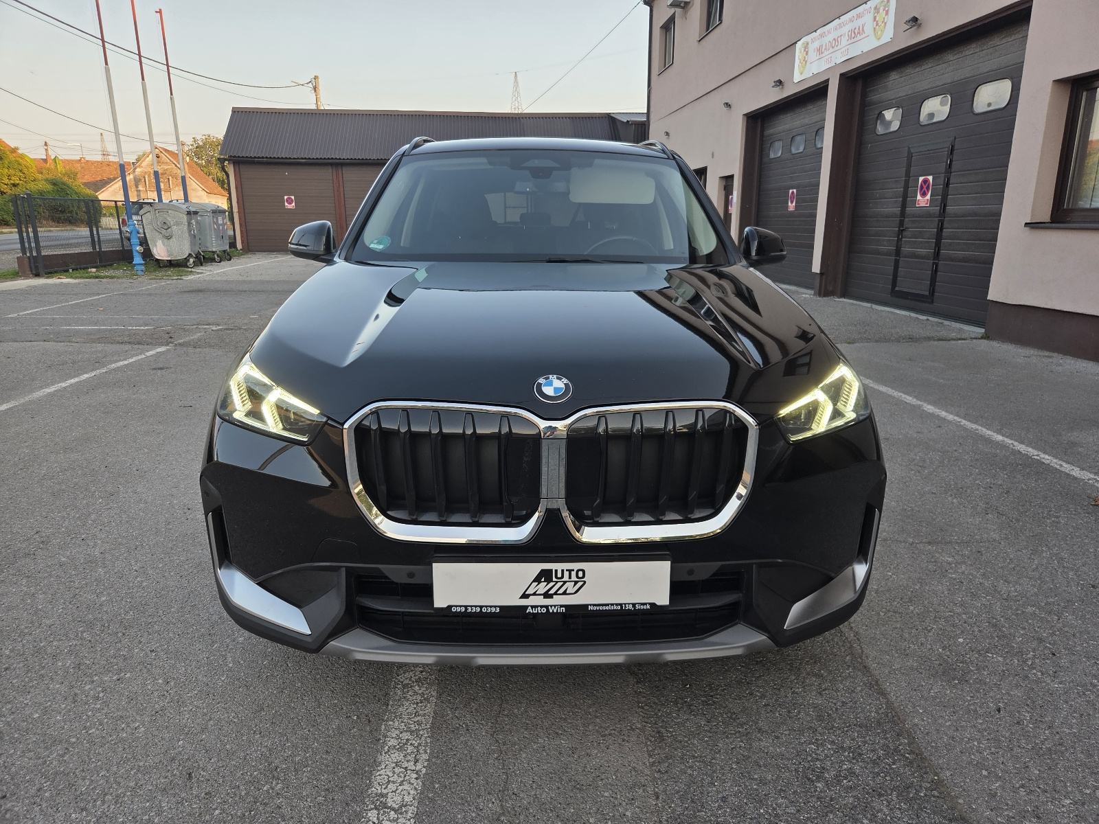 BMW X1 sDrive18d automatik, fotografija 6