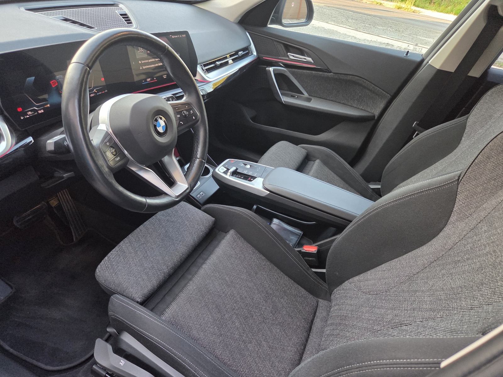 BMW X1 sDrive18d automatik, fotografija 14