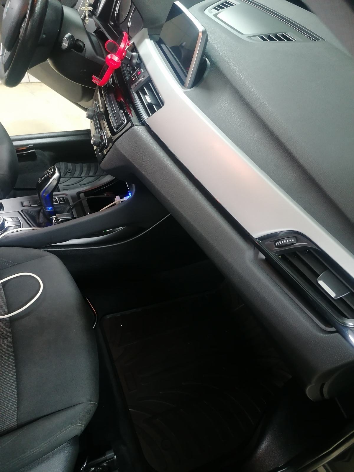 BMW X1 sDrive18d Reg. Godinu dana!!!, fotografija 15