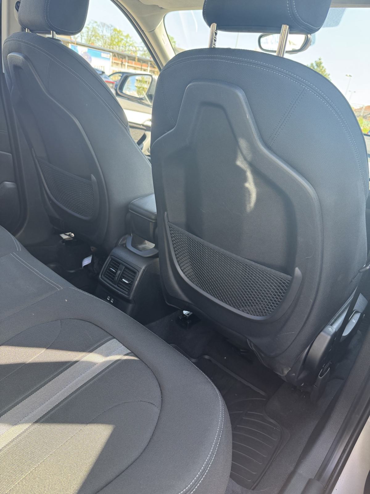 BMW X1 sDrive18d automatik, fotografija 5