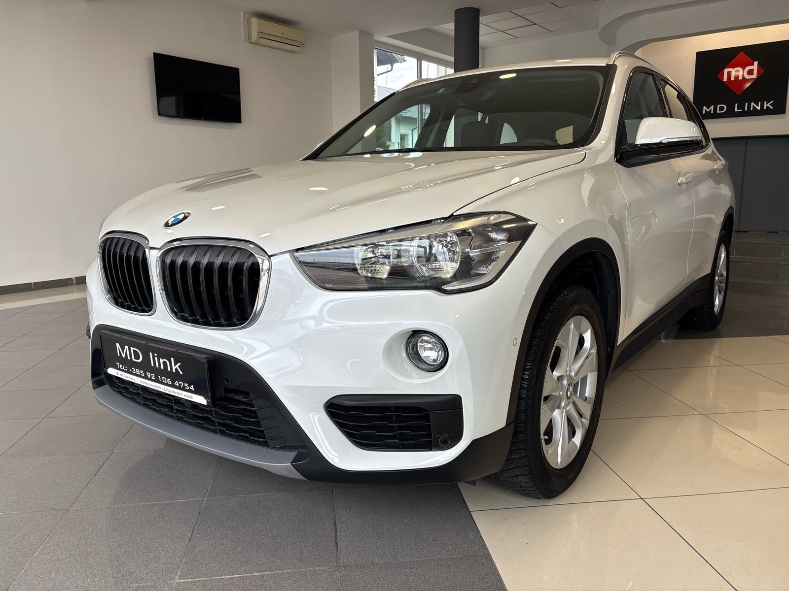 BMW X1 sDrive18d automatik Advantage, fotografija 15