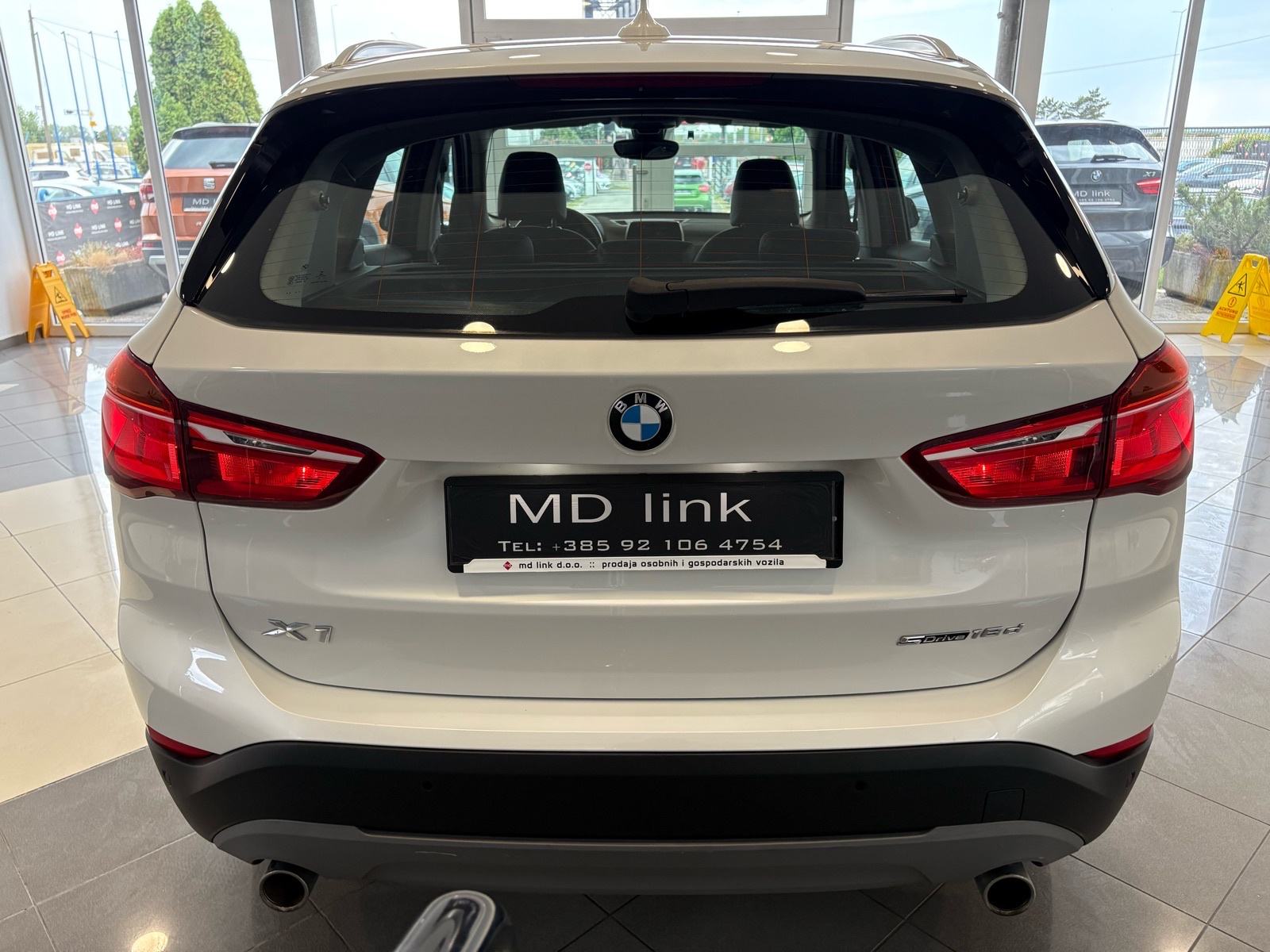 BMW X1 sDrive18d automatik Advantage, fotografija 5