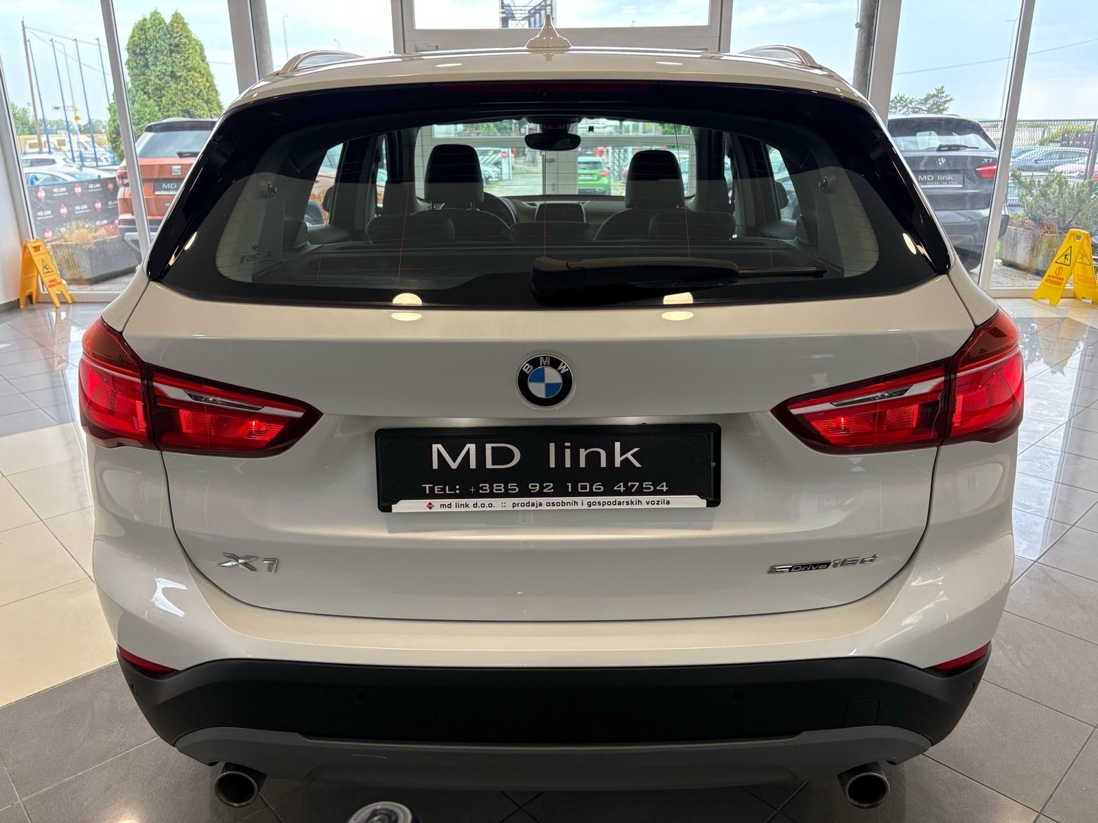 BMW X1 sDrive18d automatik Advantage, fotografija 19