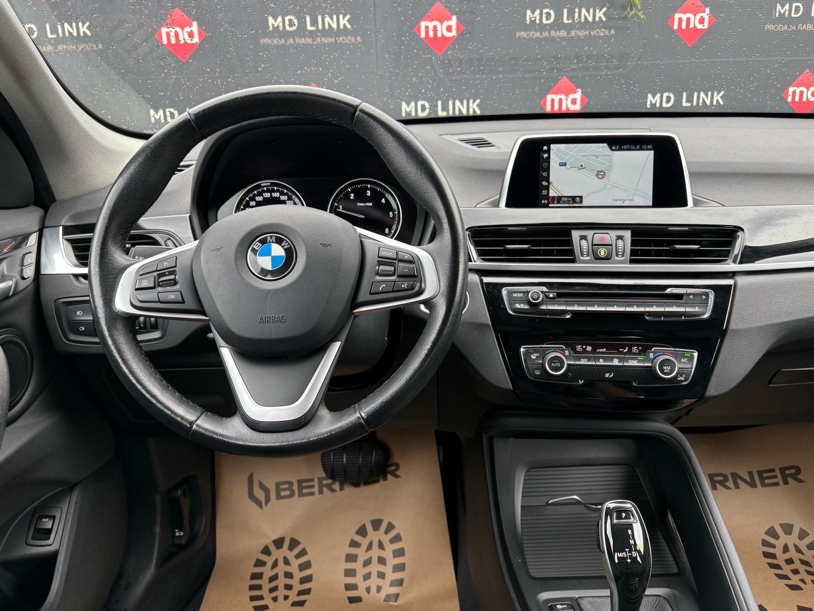BMW X1 sDrive18d automatik Advantage, fotografija 8
