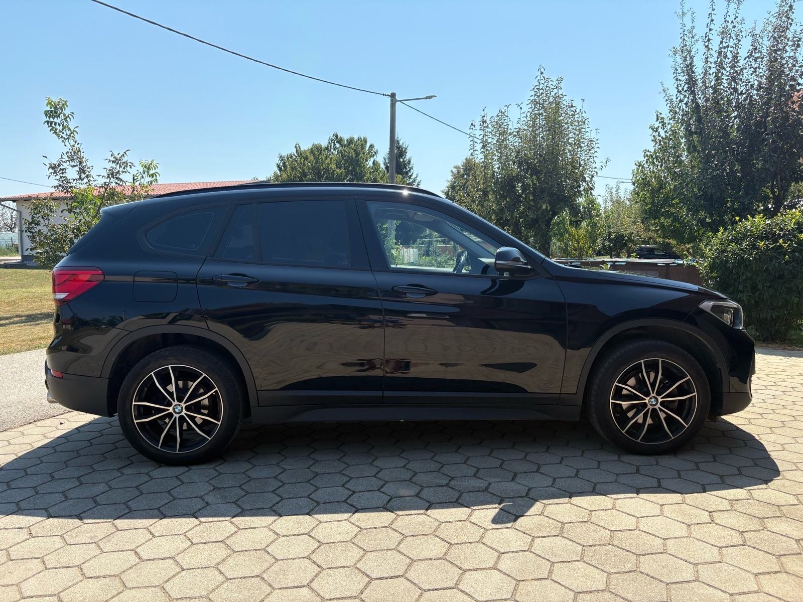 BMW X1 sDrive18d automatik, fotografija 5