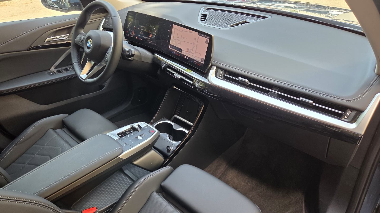 BMW X1 sDrive18d Automatik X-Line * Nije uvoz * Samo 1.850 km *, fotografija 8