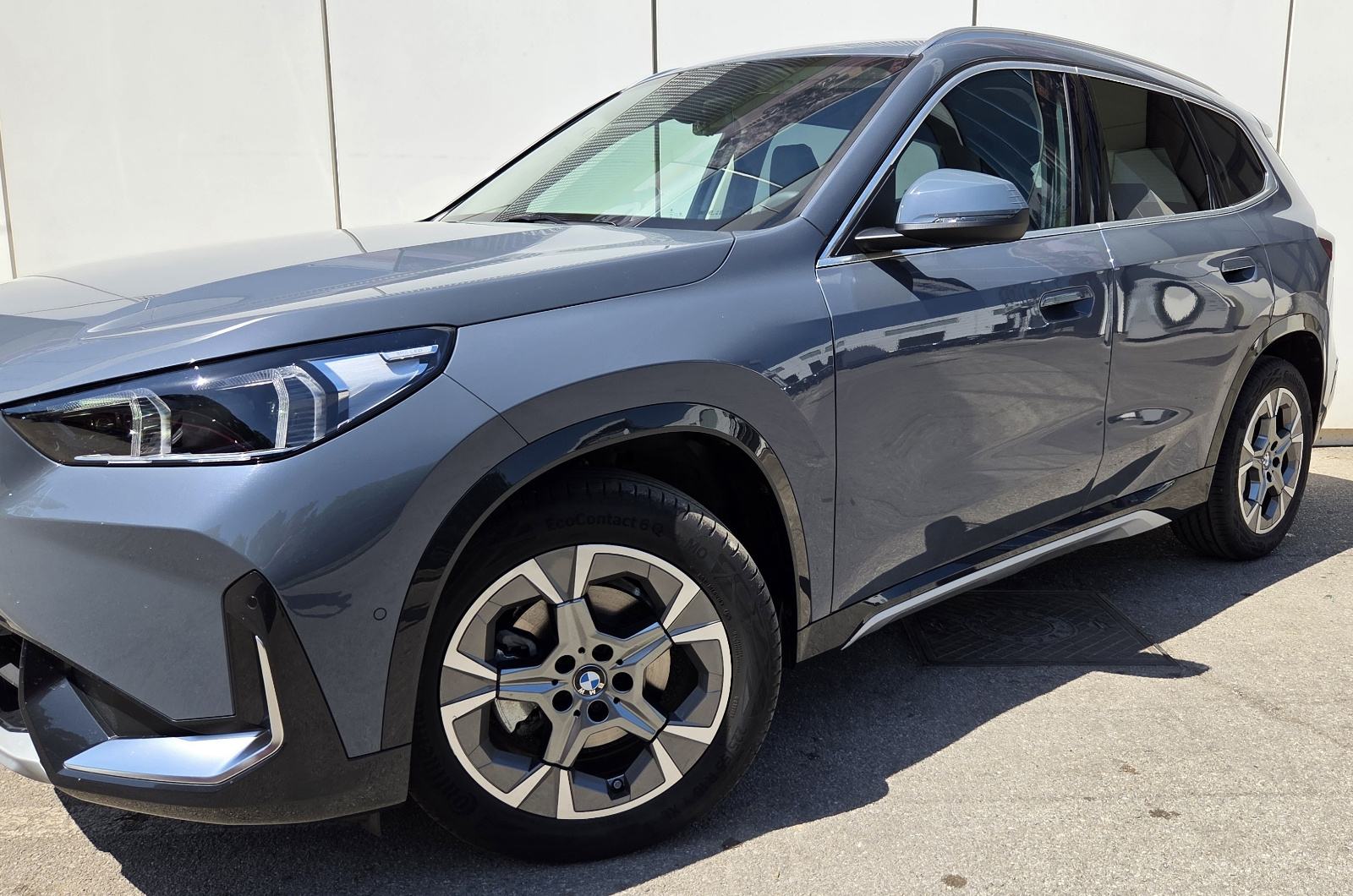 BMW X1 sDrive18d Automatik X-Line * Nije uvoz * Samo 1.850 km *, fotografija 4