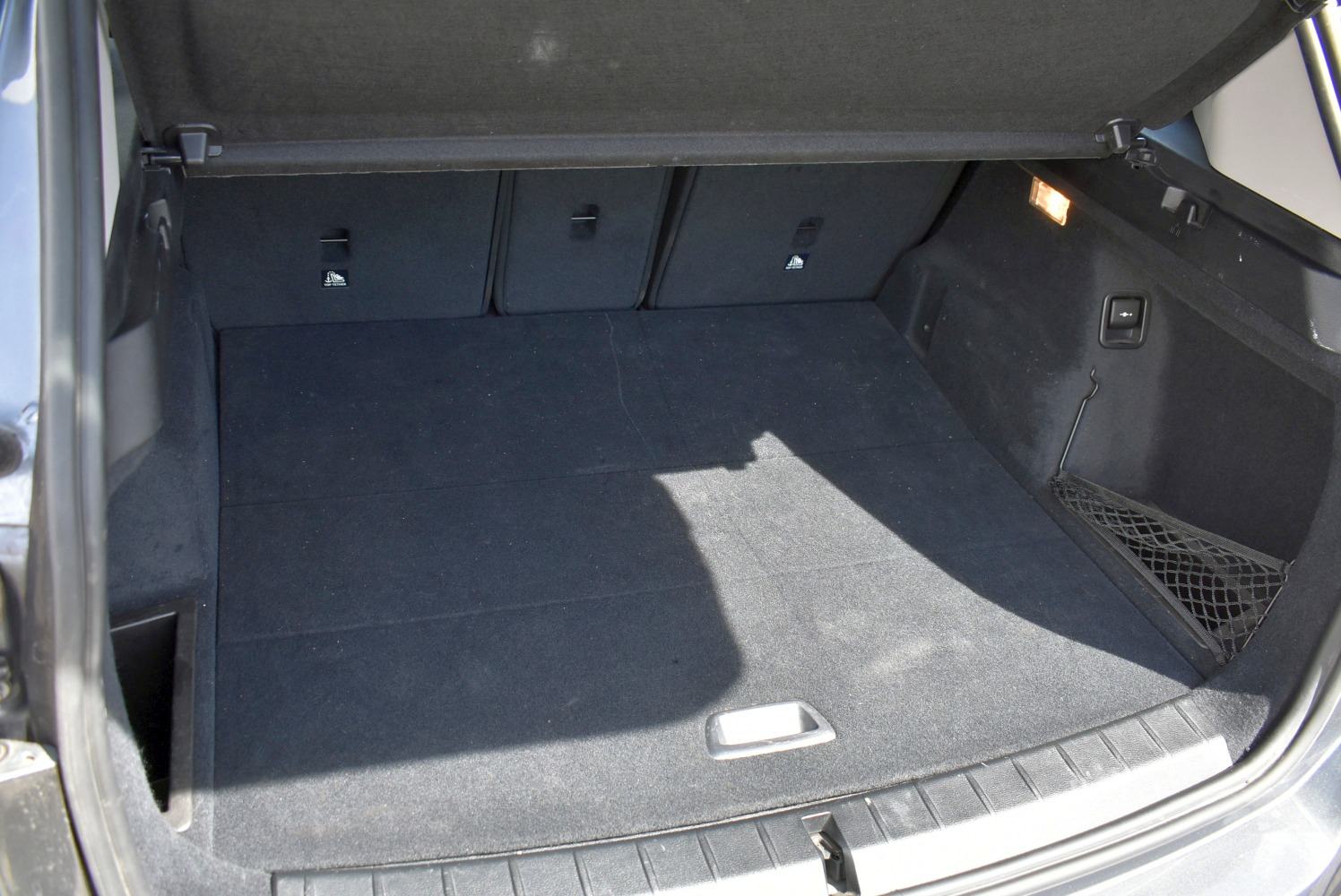 BMW X1 sDrive18d *DE* SERVISNA, JAMSTVO, U CIJENI TEHNIČKI PREGLED*, fotografija 9