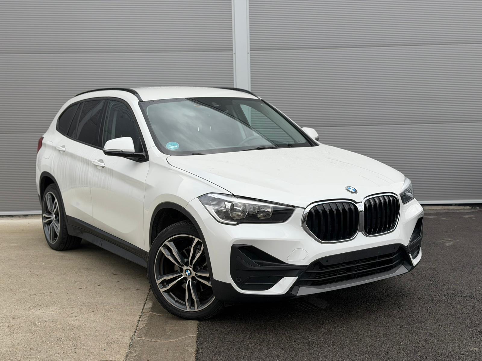 BMW X1 sDrive18d LCI--NAVI--HARMAN KARDON--KAMERA--JAMSTVO 12mj., fotografija 2