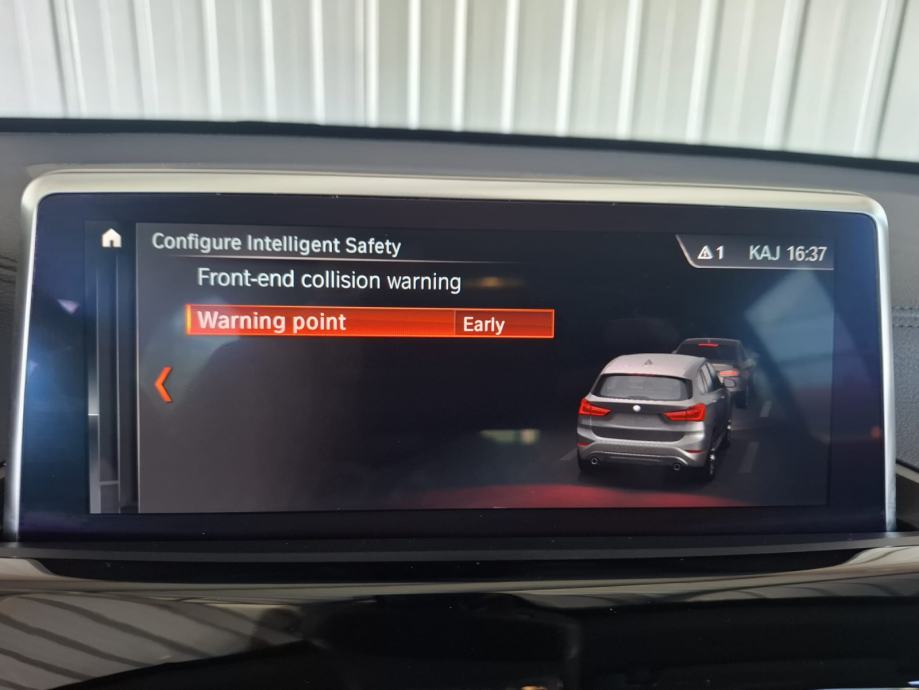 BMW X1 sDrive18d LEASING BEZ UČEŠĆA I BEZ JAMACA, fotografija 11