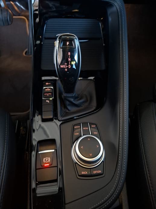 BMW X1 sDrive18d LEASING BEZ UČEŠĆA I BEZ JAMACA, fotografija 9