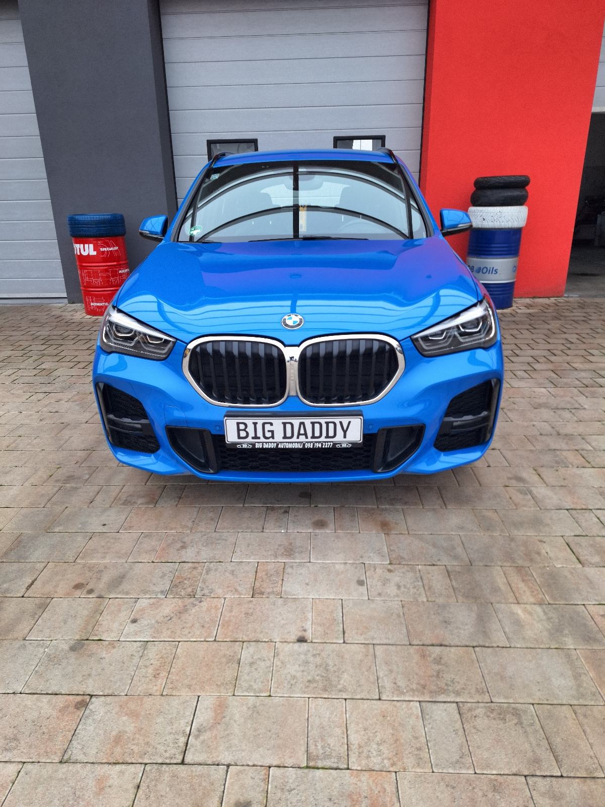 BMW X1 sDrive18d M REGISTRIRAN 1 GOD/2021/, fotografija 3