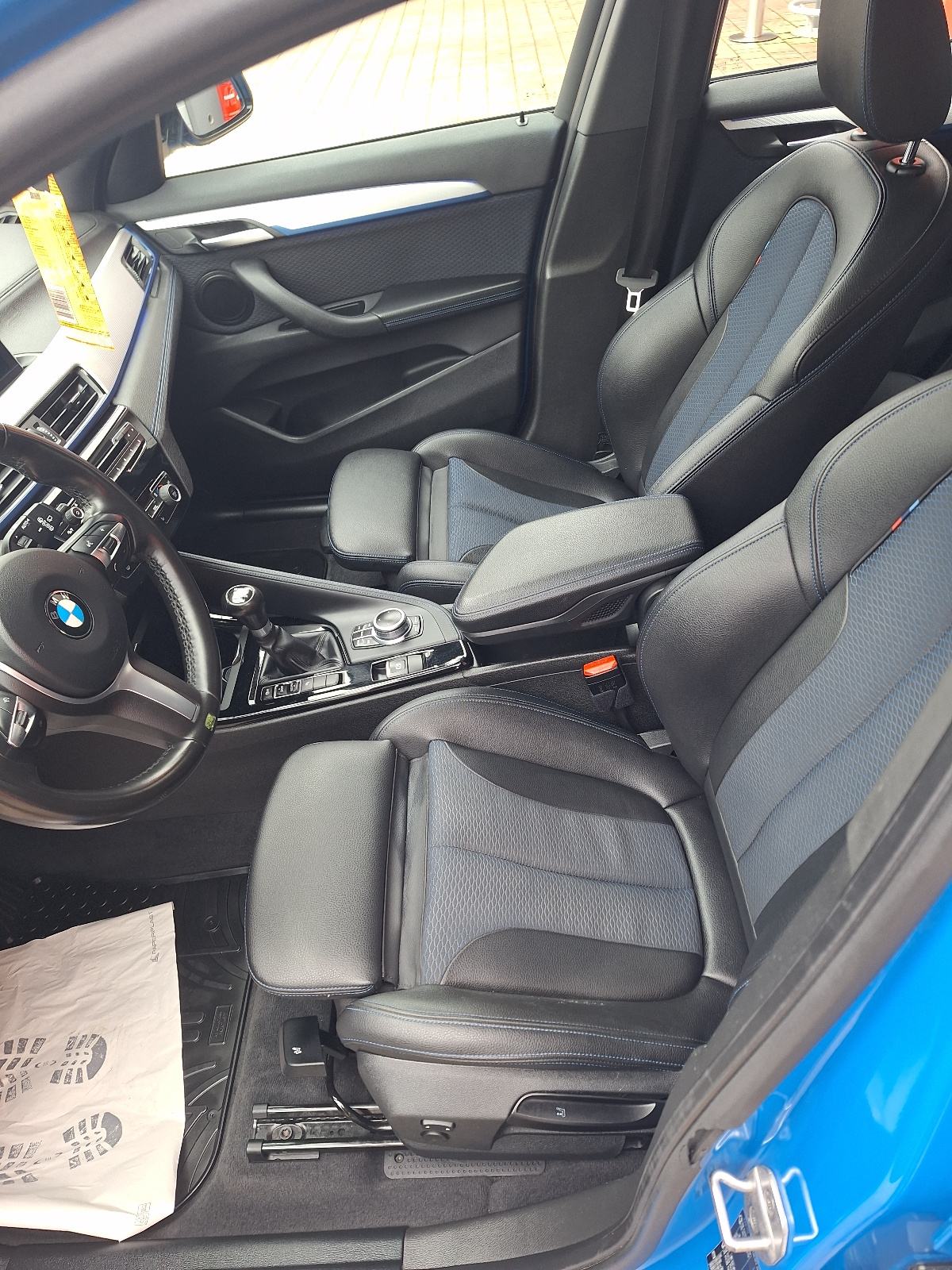 BMW X1 sDrive18d M REGISTRIRAN 1 GOD/2021/, fotografija 12