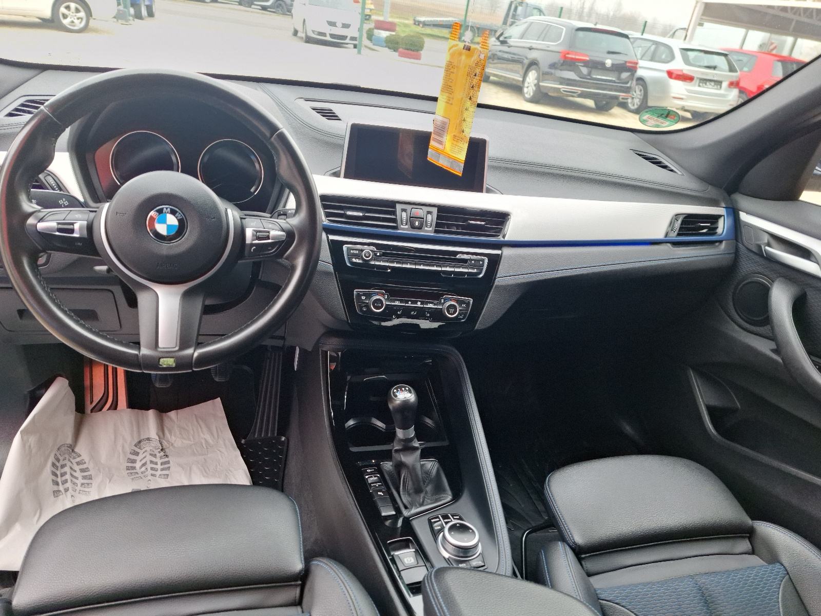 BMW X1 sDrive18d M REGISTRIRAN 1 GOD/2021/, fotografija 14