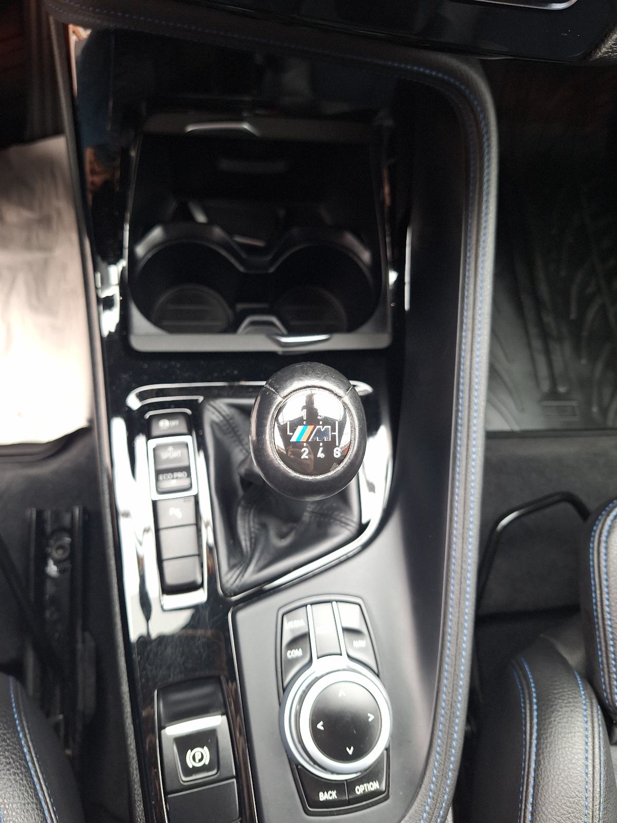 BMW X1 sDrive18d M REGISTRIRAN 1 GOD/2021/, fotografija 17