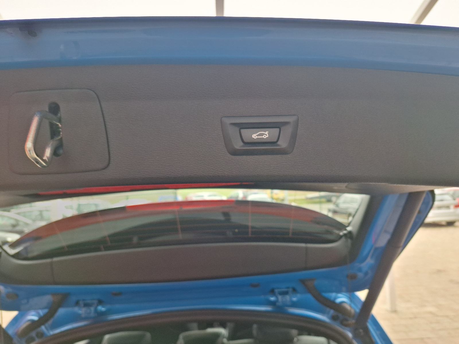 BMW X1 sDrive18d M REGISTRIRAN 1 GOD/2021/, fotografija 20