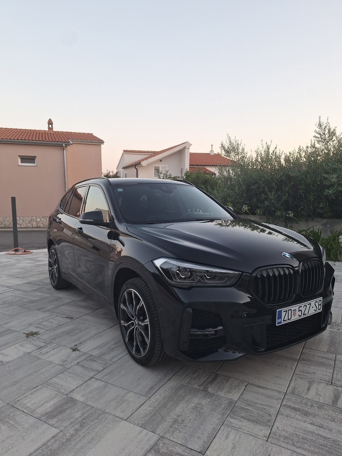 BMW X1 sDrive18d M Sport, 2.0d, 150 KS, automatik (2022.), pogled izvana - slika 1