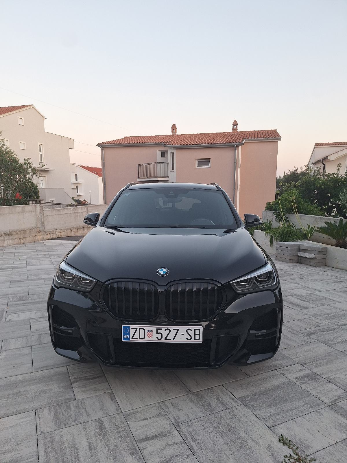 BMW X1 sDrive18d M Sport, 2.0d, 150 KS, automatik (2022.), pogled izvana - slika 3
