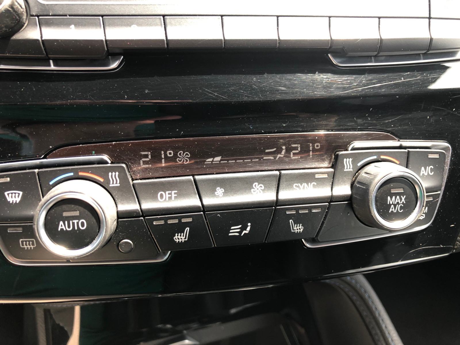BMW X1 sDrive18d, M-paket ! Akcija !!, fotografija 7