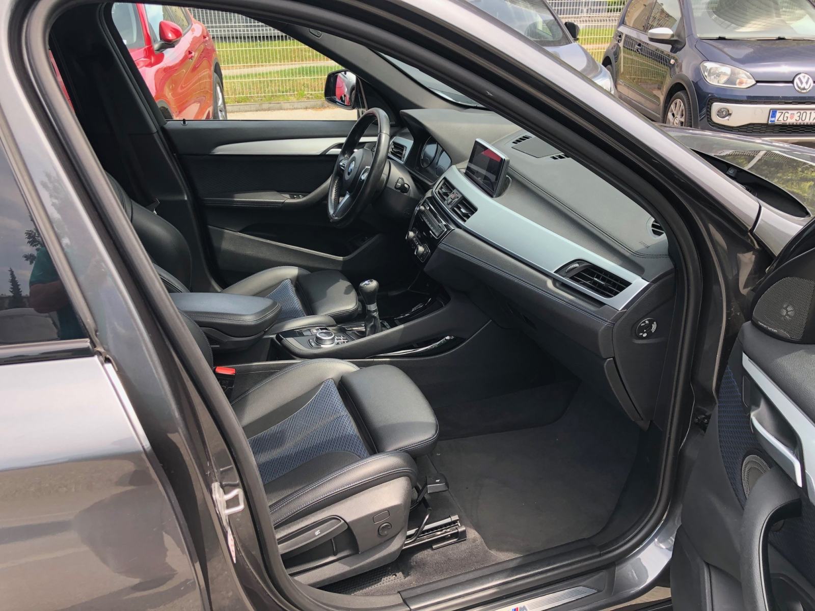 BMW X1 sDrive18d, M-paket ! Akcija !!, fotografija 4
