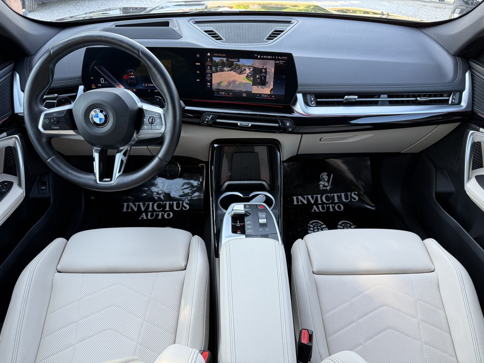 BMW X1 18d **M - Sport** 2023. Godina • S drive • 360 • Head up • PDV., fotografija 10