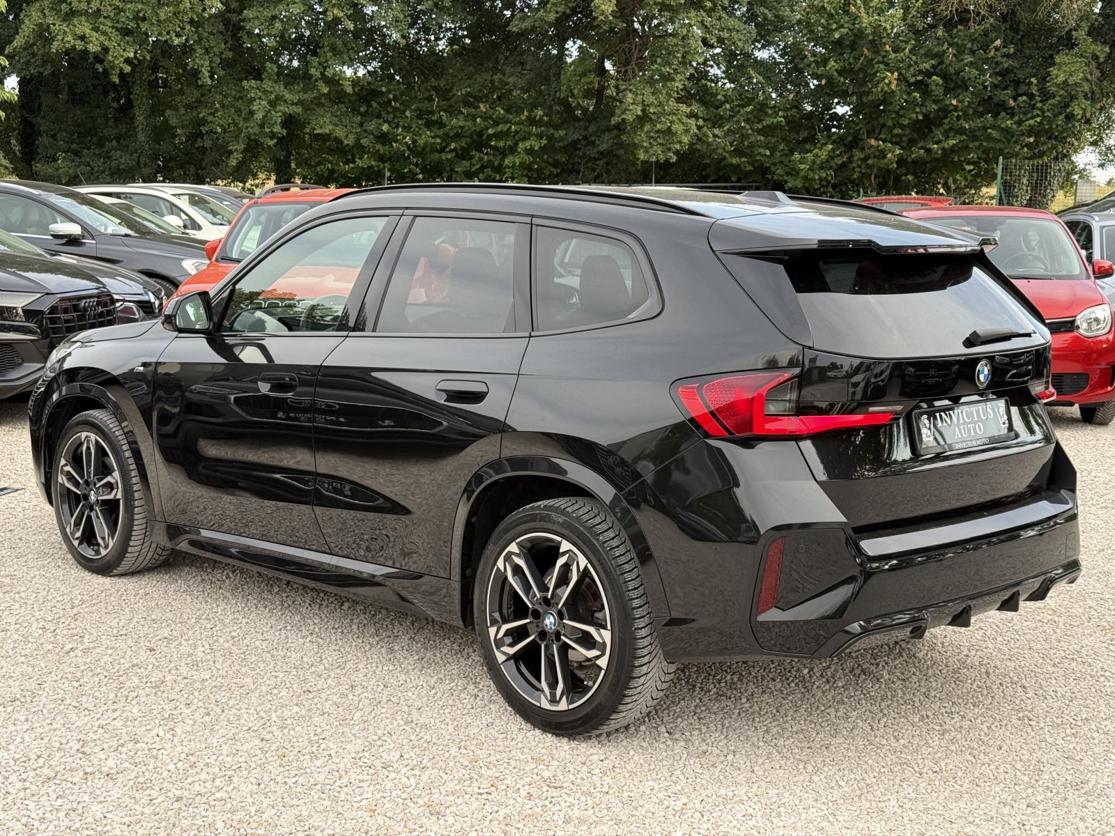 BMW X1 18d **M - Sport** 2023. Godina • S drive • 360 • Head up • PDV., fotografija 6