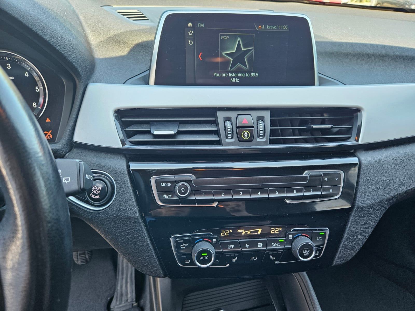 BMW X1 sDrive18d, fotografija 9