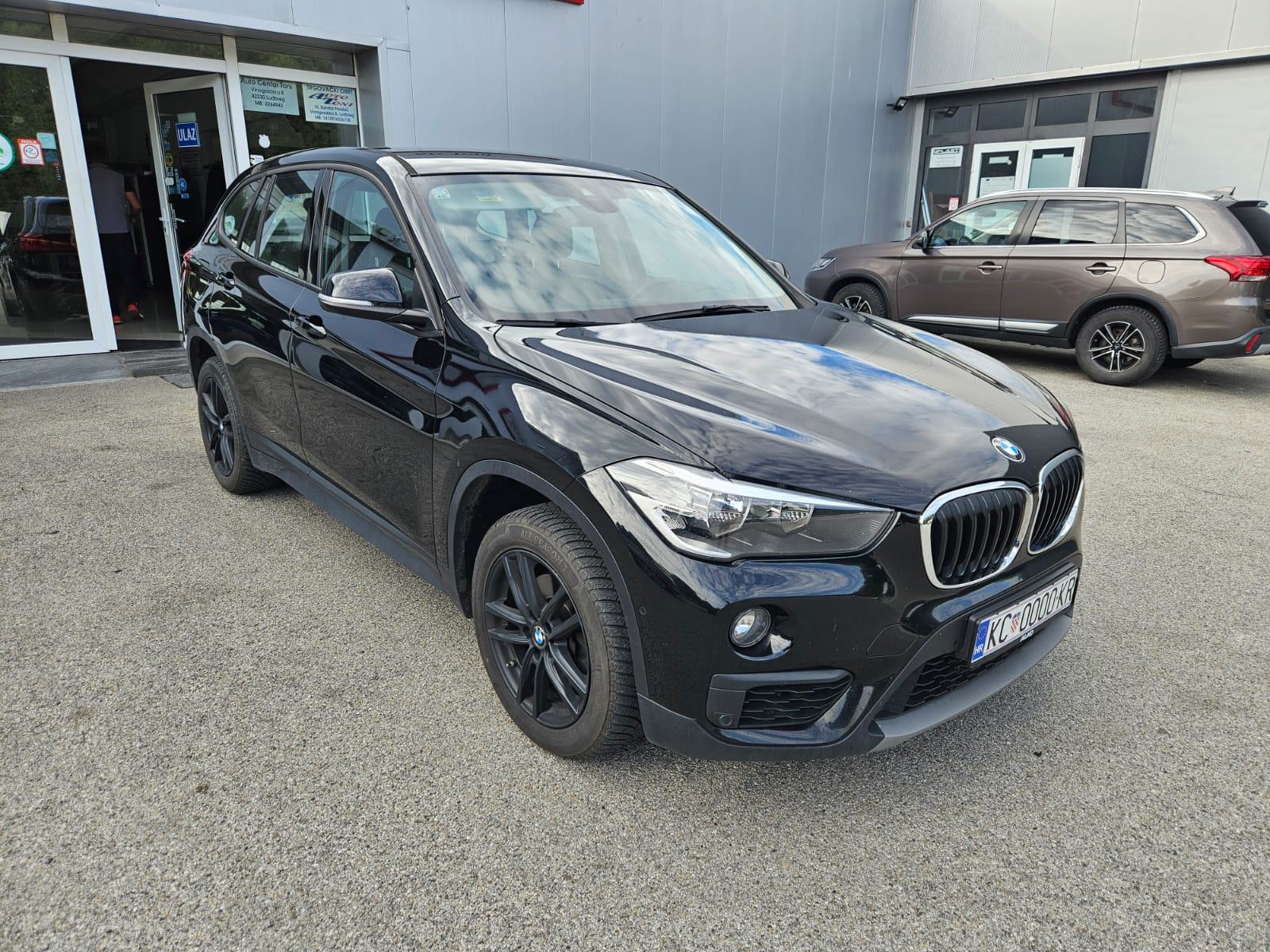 BMW X1 sDrive18d, fotografija 7