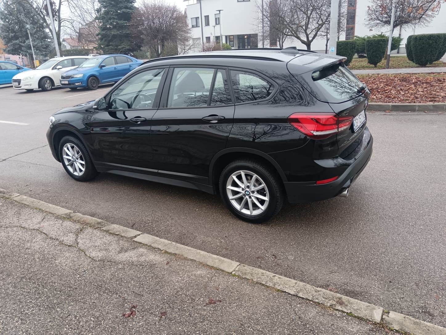 BMW X1 sDrive18d automatik, fotografija 4